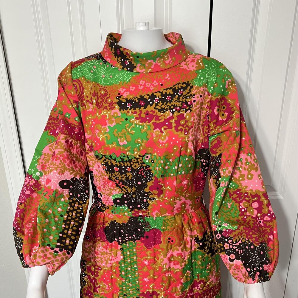 Vintage Sears House Dress At Home Wear USA Quilted Floral Maxi Mock Neck 60s 70s - Picture 7 of 16